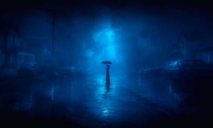 URBAN MYTH #01 – “The Woman in the Static Umbrella”